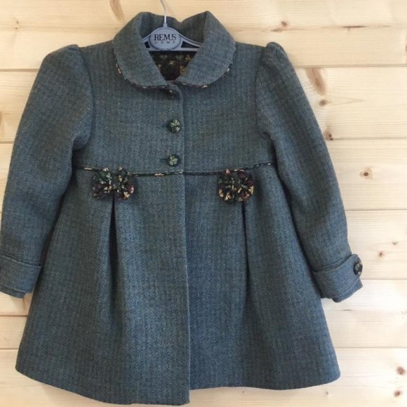 Girls Coat  Classic Design  PDF Sewing Pattern  Ages 1-12  Instant Download  Cut - Picture 3 of 4